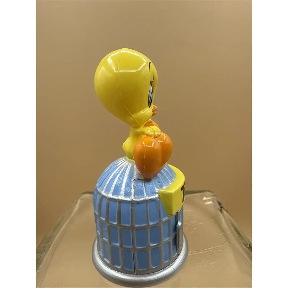 1988 Superior Toy Looney Tunes Tweety Bird 3.25